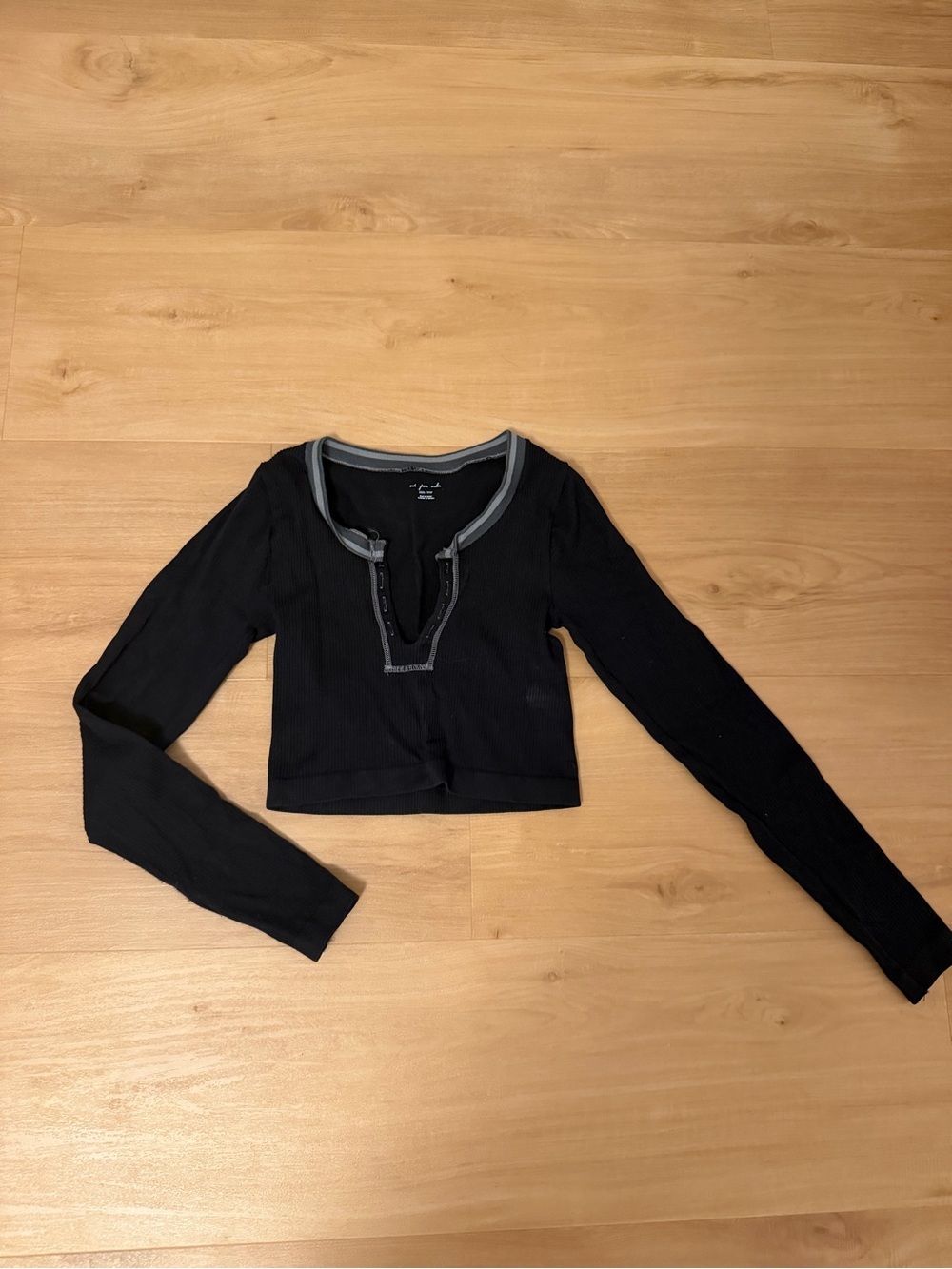 Urban Outfitters Black Long Sleeve Cropped Henley Top